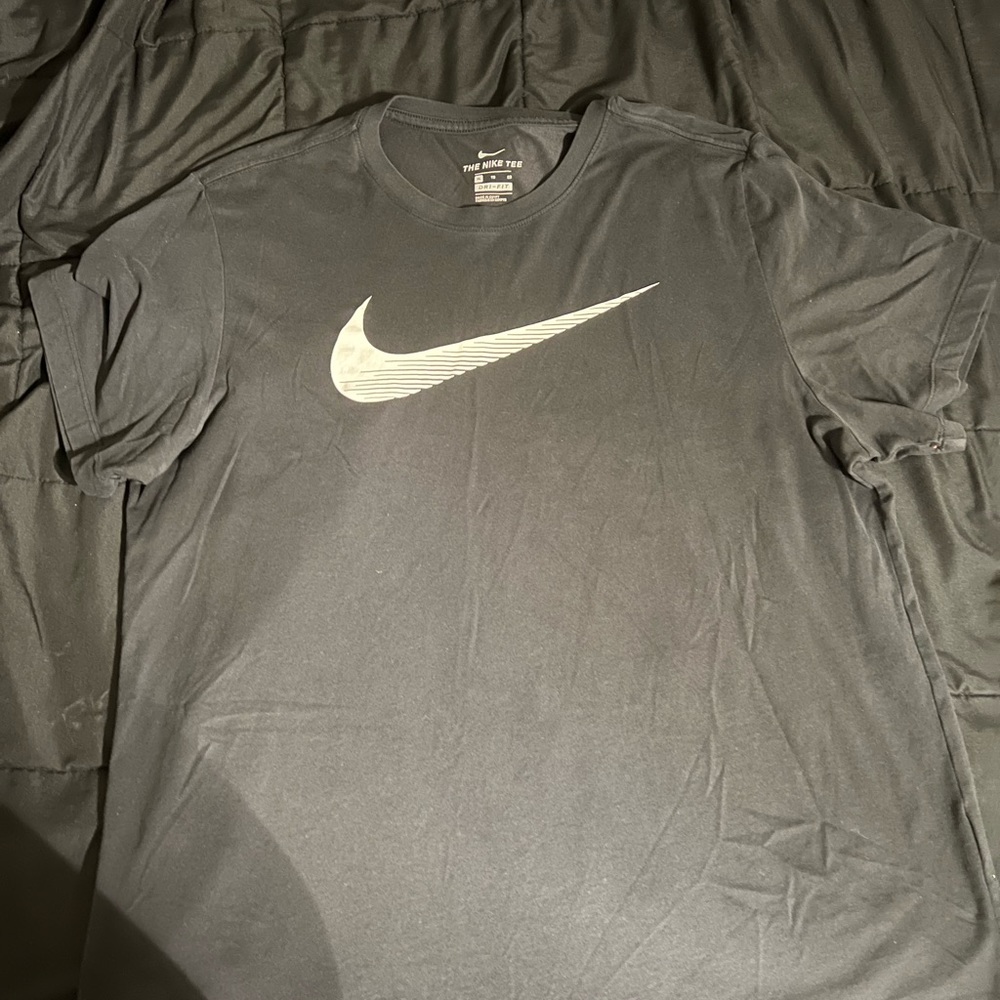 Nike Tee